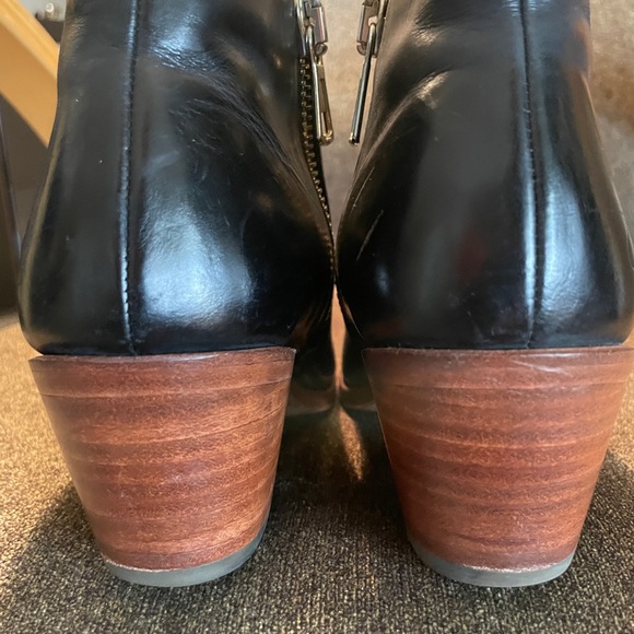 Fluevog Ankle Bootie - Picture 3 of 6